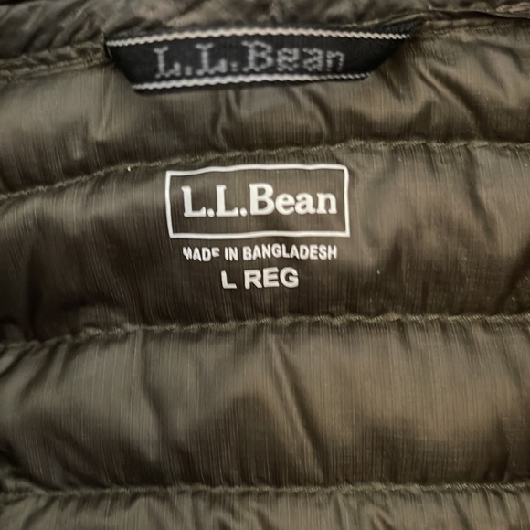 LL Bean Ultralight Down Sweatercoat L - Picture 5 of 8